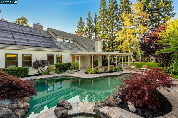 Exterior, Pool, Solar Panels