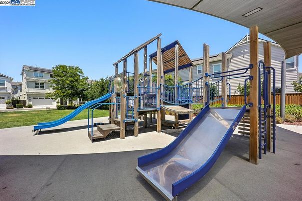 Backyard, Exterior, Playground