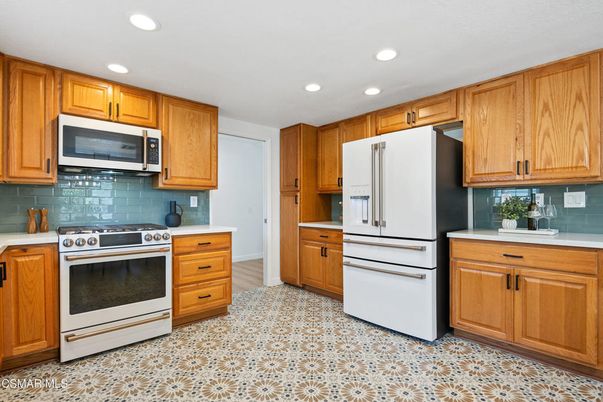 Interior, Kitchen, Recessed Lighting