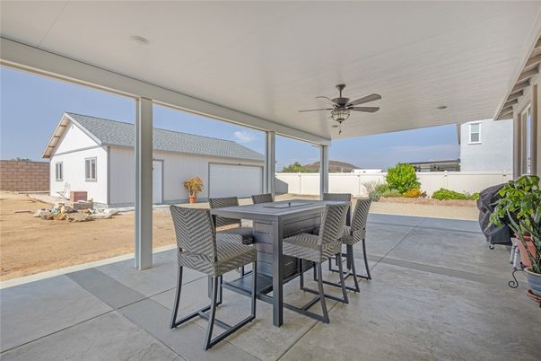 Detached Garage, Exterior