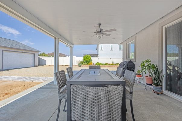 Detached Garage, Exterior