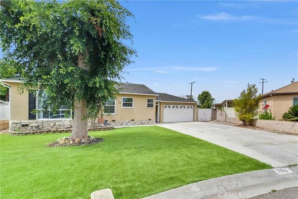 Backyard, Detached Garage, Exterior