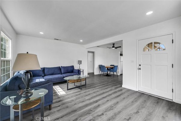 Dining room, Interior, Living room, Recessed Lighting, Wood Texture Flooring