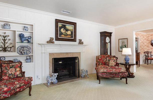 Fireplace, Interior