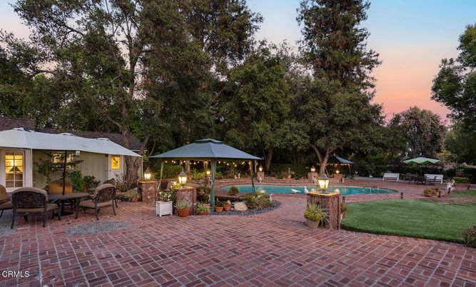 Backyard, Exterior, Pool