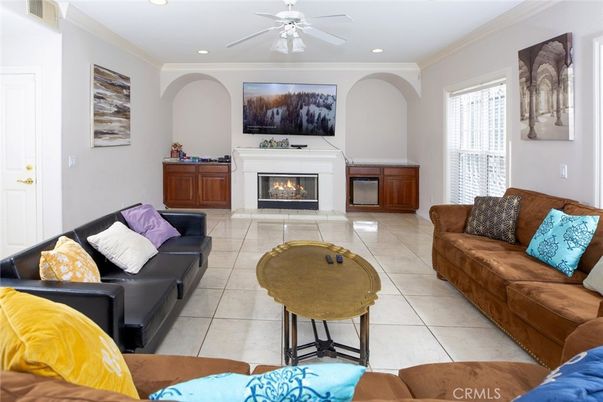 Fireplace, Interior, Living room, Recessed Lighting