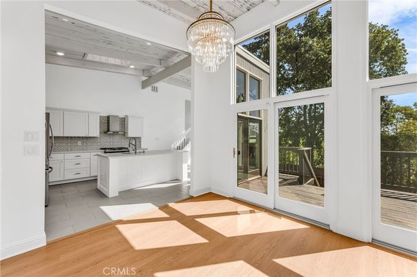 Chandelier, Interior, Kitchen, Wood Texture Flooring