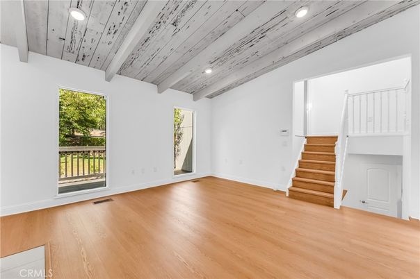 Empty room, Interior, Recessed Lighting, Wooden Ceilings, Wood Texture Flooring