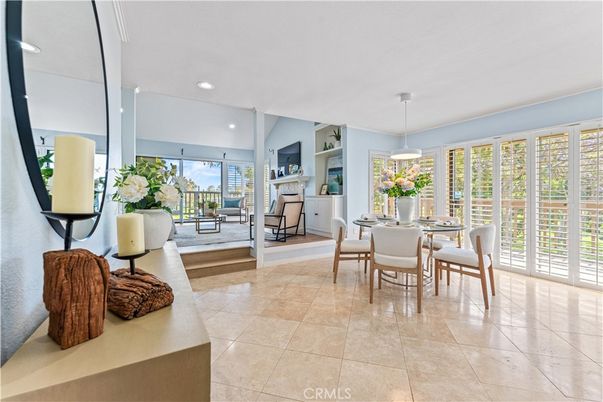 Dining room, Interior, Pendant Lights, Recessed Lighting