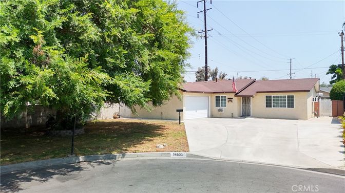 Attached, Backyard, Exterior, Facade, Ranch