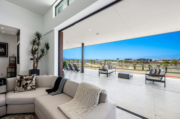 Interior, Living room, Recessed Lighting, Water
