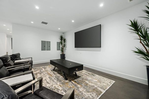 Game Room, Interior, Living room, Recessed Lighting