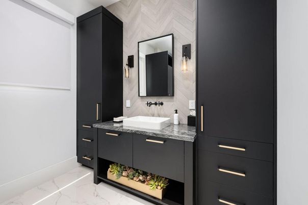 Bathroom, Dual Sink Vanities, Interior, Marble