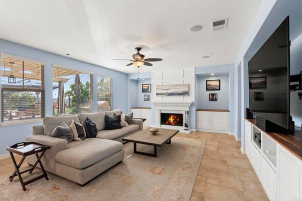 Fireplace, Interior, Living room, Recessed Lighting