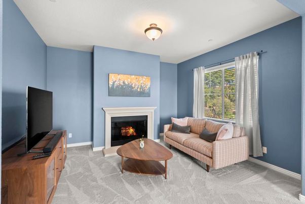 Fireplace, Interior, Living room