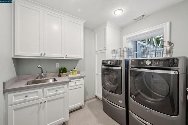Interior, Recessed Lighting, Washer