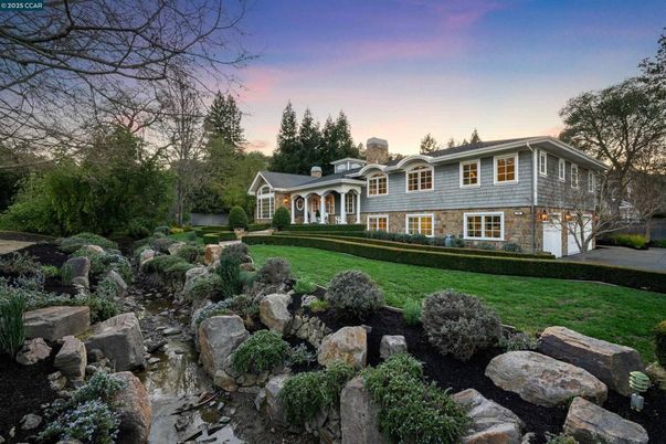 Backyard, Exterior, Facade, Georgian