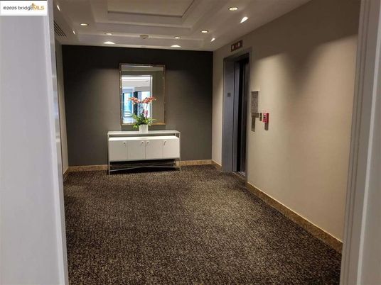 Elevator, Interior, Recessed Lighting