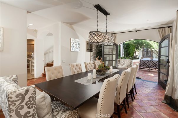 Dining room, Interior, Pendant Lights, Recessed Lighting
