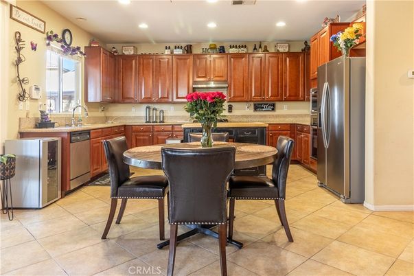 Dining room, Interior, Kitchen, Recessed Lighting