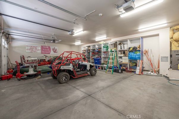 Garage, Interior