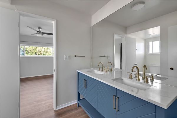 Bathroom, Dual Sink Vanities, Interior, Wood Texture Flooring