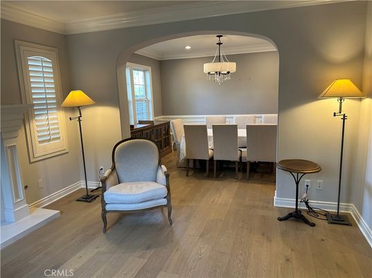 Chandelier, Dining room, Interior, Pendant Lights, Recessed Lighting, Wood Texture Flooring