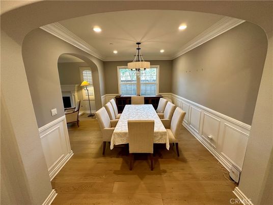 Chandelier, Dining room, Interior, Recessed Lighting, Wood Texture Flooring