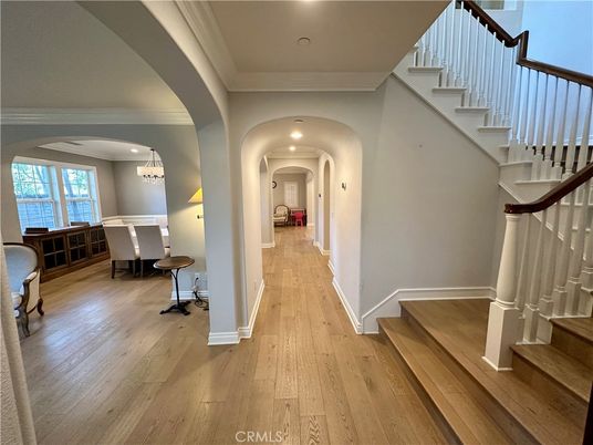 Chandelier, Dining room, Interior, Recessed Lighting, Wood Texture Flooring