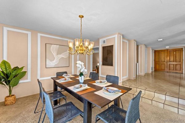 Chandelier, Dining room, Interior, Recessed Lighting