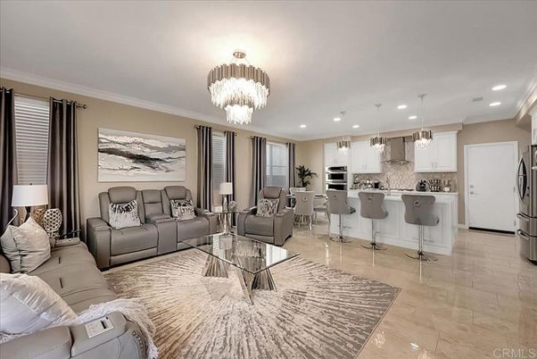 Chandelier, Interior, Kitchen, Living room, Pendant Lights, Recessed Lighting, Stainless Steel Appliances