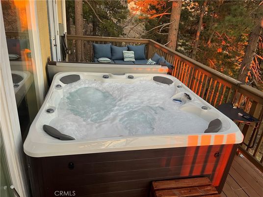 Exterior, Hot Tub