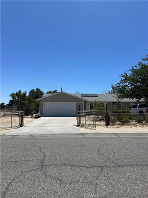 Detached Garage, Exterior, Solar Panels