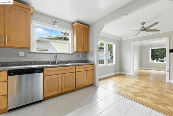 Interior, Kitchen, Wood Texture Flooring