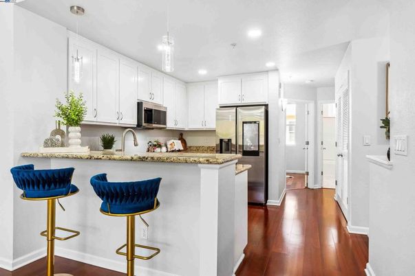 Interior, Kitchen, Pendant Lights, Recessed Lighting, Wood Texture Flooring