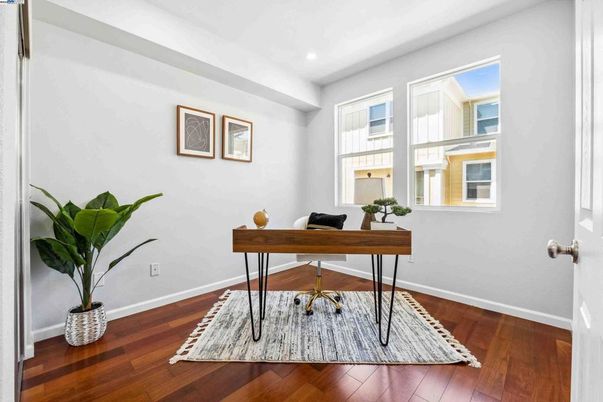 Home Office, Interior, Recessed Lighting, Wood Texture Flooring