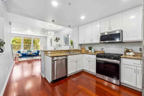 Interior, Kitchen, Living room, Pendant Lights, Recessed Lighting, Stainless Steel Appliances, Wood Texture Flooring