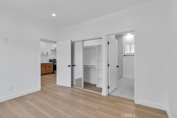 Empty room, Interior, Kitchen, Recessed Lighting, Wood Texture Flooring