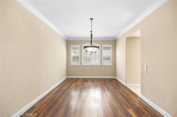 Empty room, Interior, Pendant Lights, Wood Texture Flooring