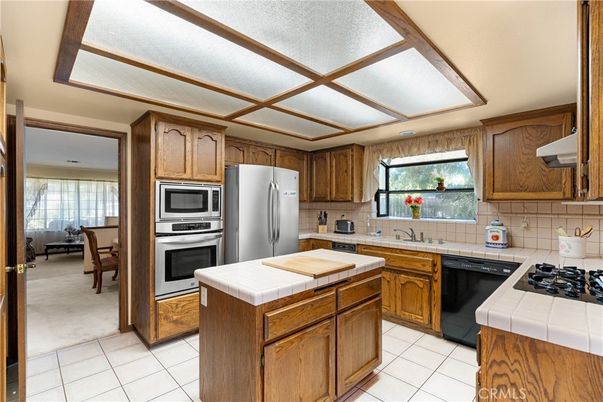 Interior, Kitchen, Tile Countertops