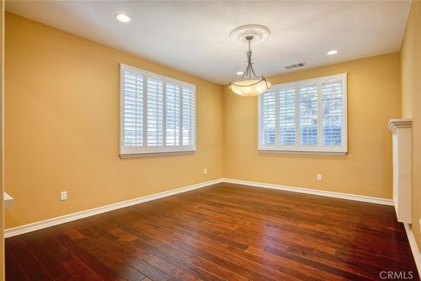 Empty room, Interior, Pendant Lights, Recessed Lighting, Wood Texture Flooring