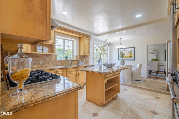 Chandelier, Dining room, Interior, Kitchen, Pendant Lights, Recessed Lighting