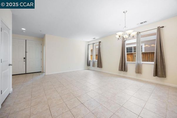 Chandelier, Empty room, Interior, Recessed Lighting