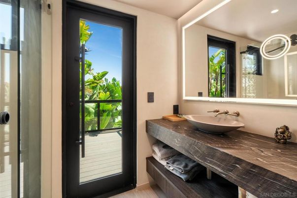 Bathroom, Interior, Recessed Lighting, Wood Texture Flooring