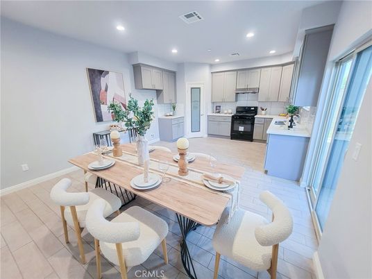 Dining room, Interior, Kitchen, Recessed Lighting, Wood Texture Flooring