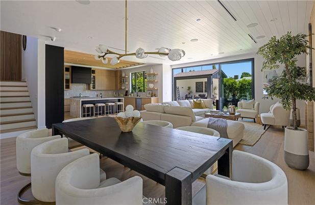 Dining room, Interior, Kitchen, Living room, Pendant Lights, Recessed Lighting, Stainless Steel Appliances, Wood Texture Flooring