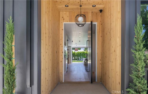 Interior, Pendant Lights, Wooden Ceilings, Wooden Walls