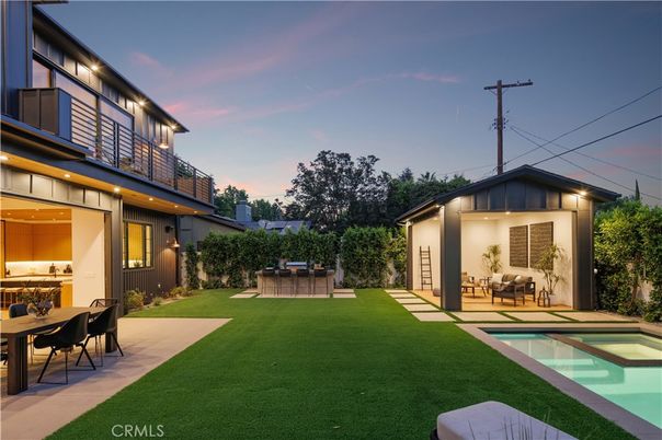 Backyard, Exterior, Pool