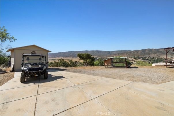 Backyard, Detached Garage, Exterior