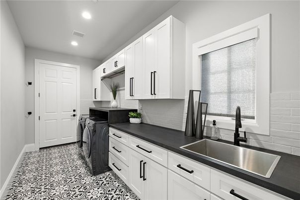 Interior, Recessed Lighting, Washer